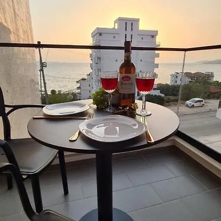 Luxury Sea View Apartment