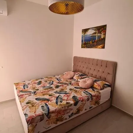 Apartment Luxury Sea View